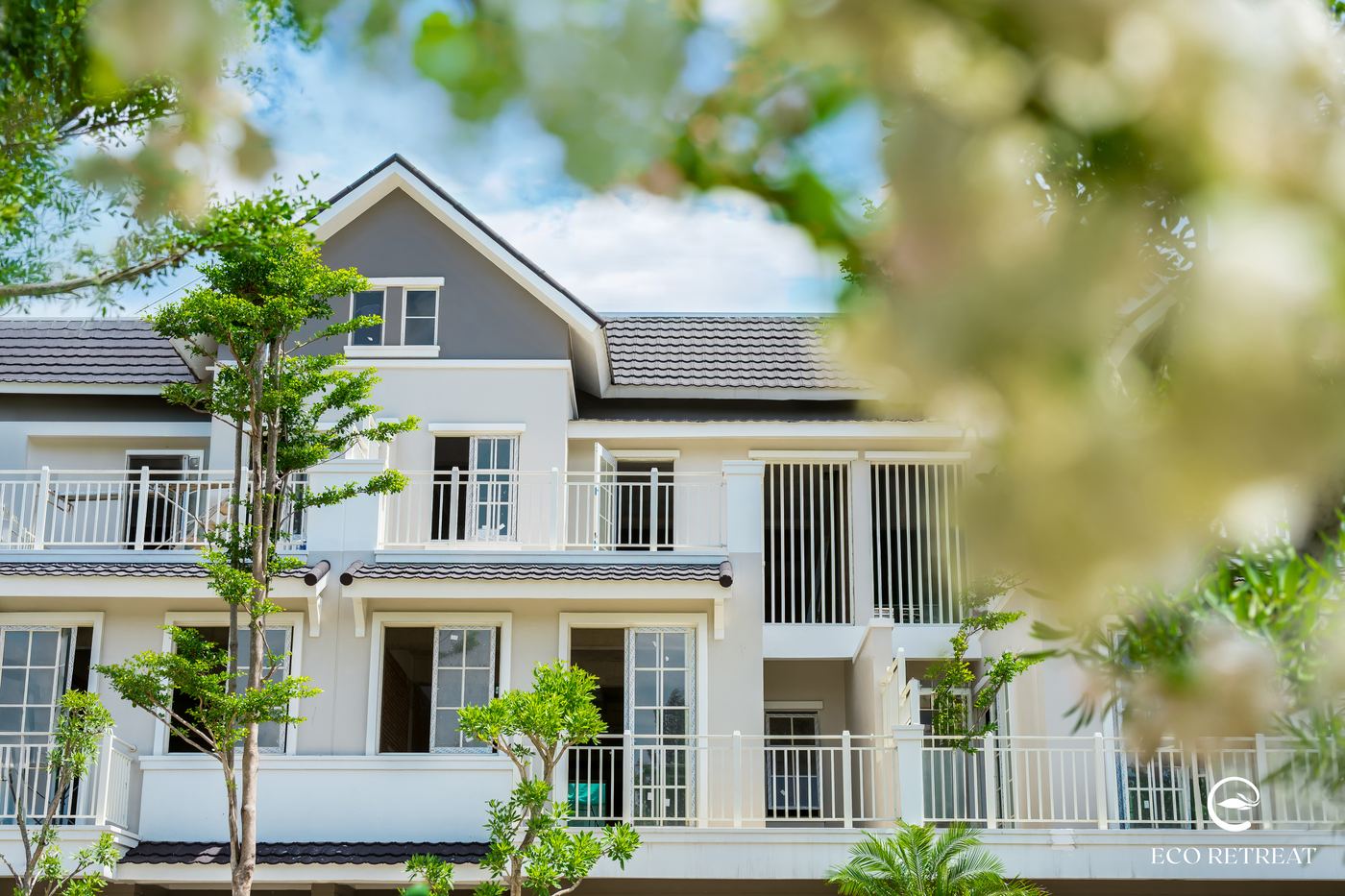 Nội thất bàn giao thực tế Eco Retreat